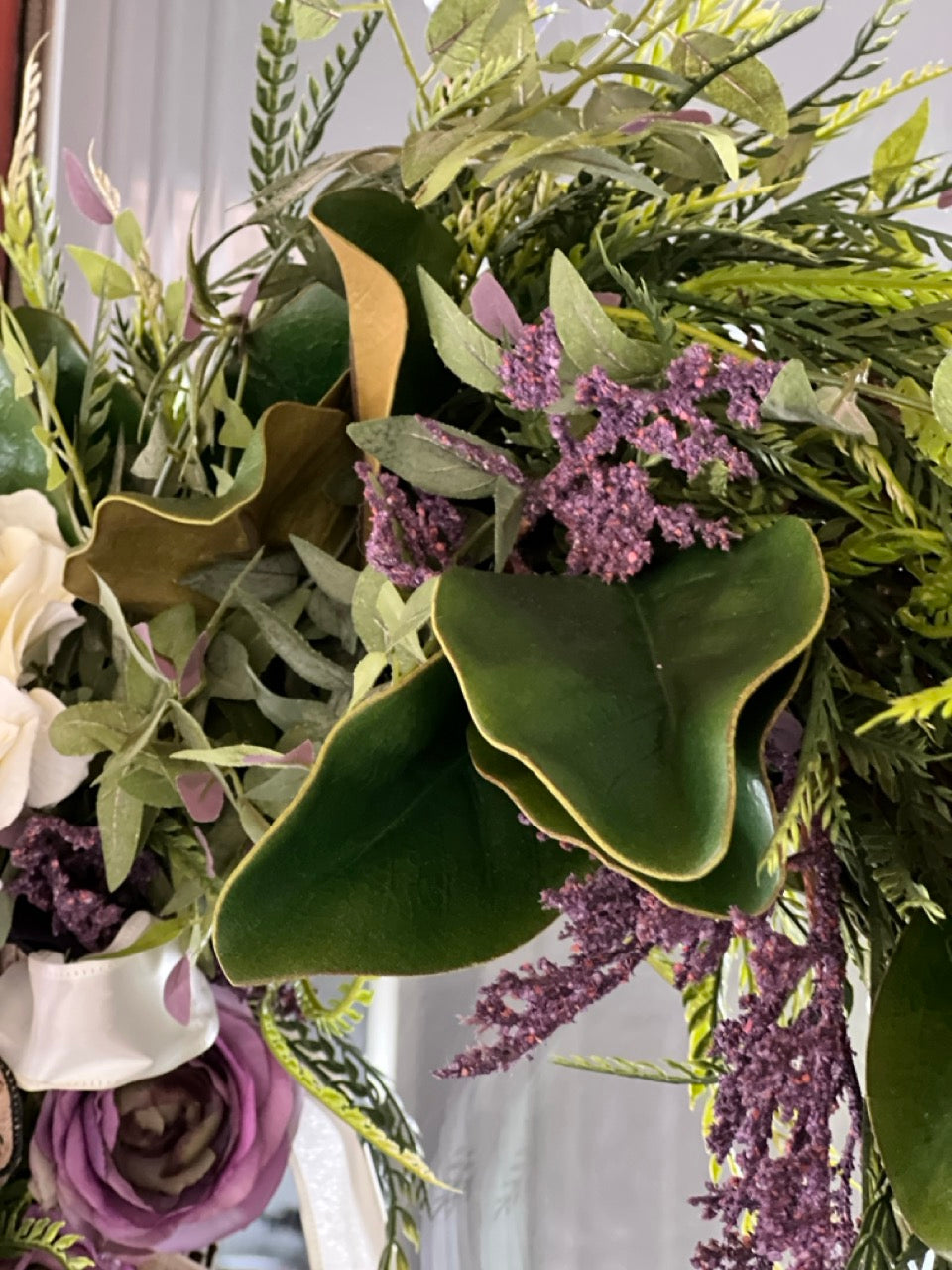 UW Husky Sophisticated and Spirited X-Large Wreath