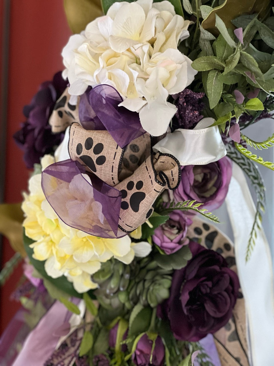 UW Husky Sophisticated and Spirited X-Large Wreath