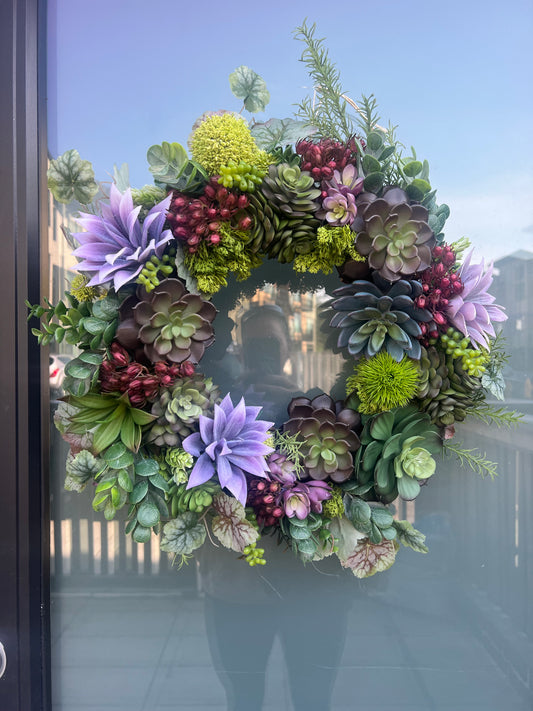 Succulant with Greenery